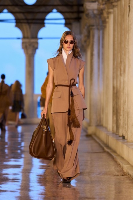 Высокая мода Max Mara, Resort 2025