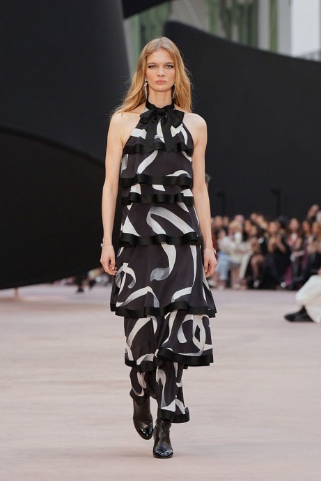 Chanel осень/зима 2025-2026