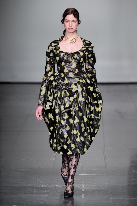 Коллекция Yuhan Wang Ready-To-Wear Осень-Зима 2022/2023 Коллекция Yuhan Wang Ready-To-Wear Осень-Зима 2022/2023