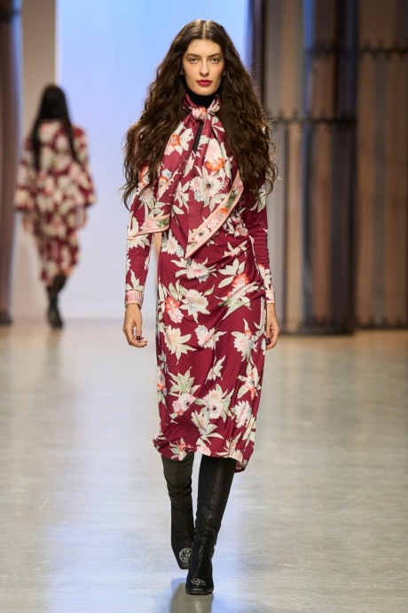 Коллекция Leonard Paris Fall-Winter 2024/25 RTW Collection Коллекция Leonard Paris Fall-Winter 2024/25 RTW Collection