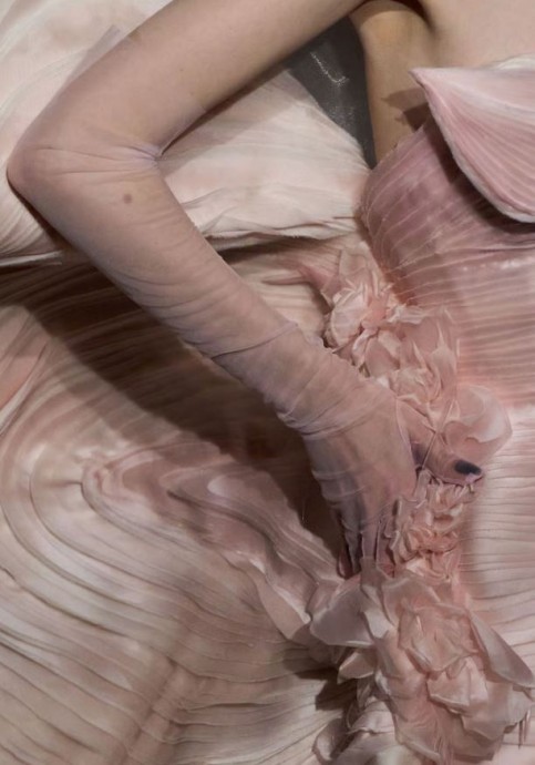 Cheney Chan Осень/Зима 2024/2025 Haute Couture Детали Cheney Chan Осень/Зима 2024/2025 Haute Couture Детали