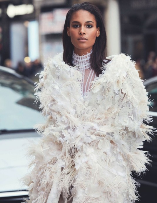 Cindy Bruna for Elle Italia by Pierre Alban Hue De Fontenay Cindy Bruna for Elle Italia by Pierre Alban Hue De Fontenay