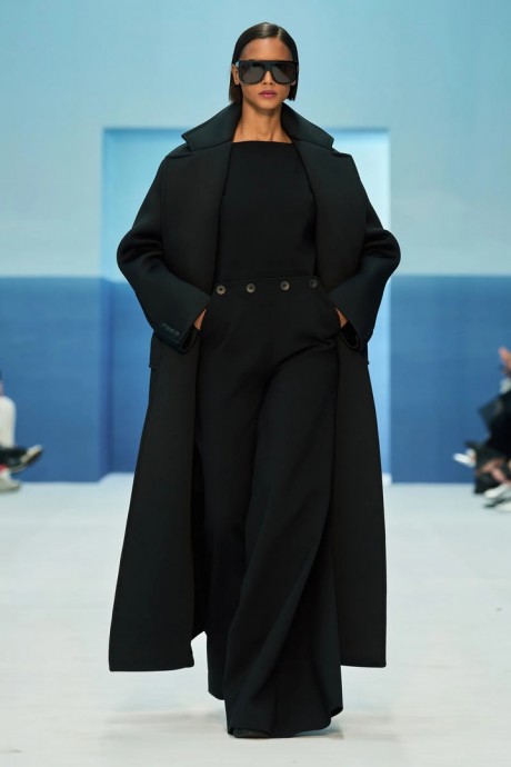 Коллекция Max Mara Ready-To-Wear Весна-Лето 2023