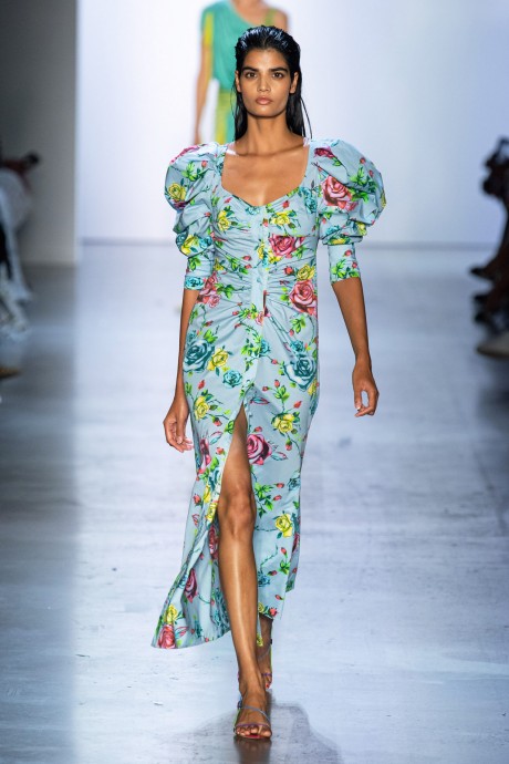 Модели коллекции Prabal Gurung