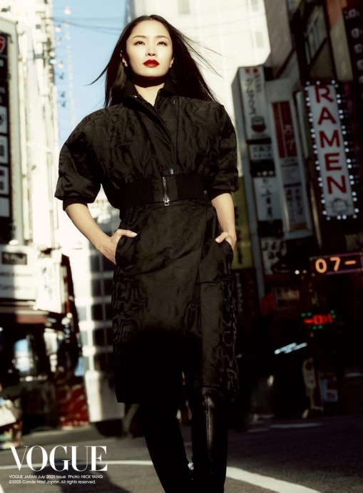 Анна Саваи (Anna Sawai) в фотосессии для журнала Vogue Japan (2025) Анна Саваи (Anna Sawai) в фотосессии для журнала Vogue Japan (2025)