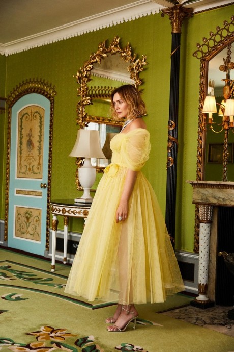 Элизабет Олсен (Elizabeth Olsen) в фотосессии для журнала Harper’s Bazaar UK Элизабет Олсен (Elizabeth Olsen) в фотосессии для журнала Harper’s Bazaar UK