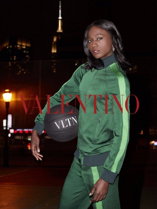 Рекламная кампания Valentino Resort