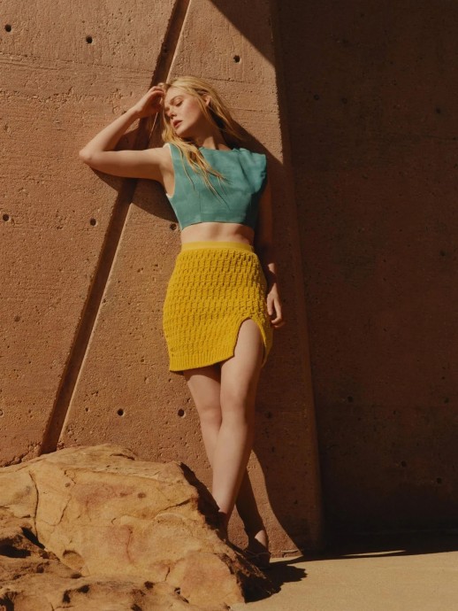 Эль Фаннинг (Elle Fanning) в фотосессии для журнала Porter Эль Фаннинг (Elle Fanning) в фотосессии для журнала Porter