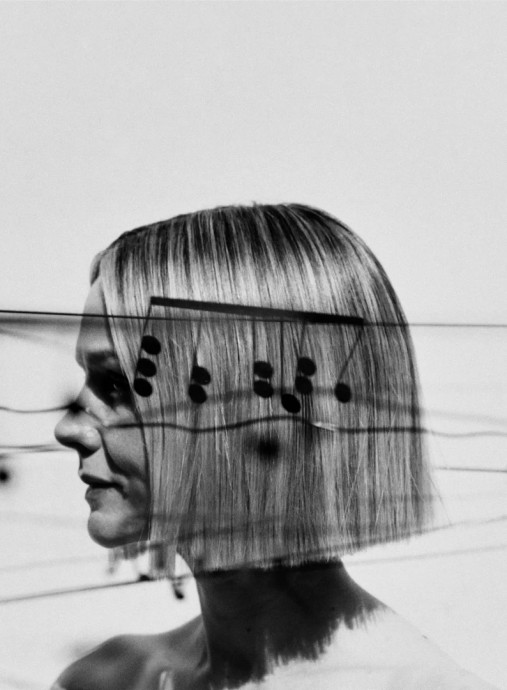 Кэри Маллиган (Carey Mulligan) в фотосессии для журнала Vogue US (2023) Кэри Маллиган (Carey Mulligan) в фотосессии для журнала Vogue US (2023)