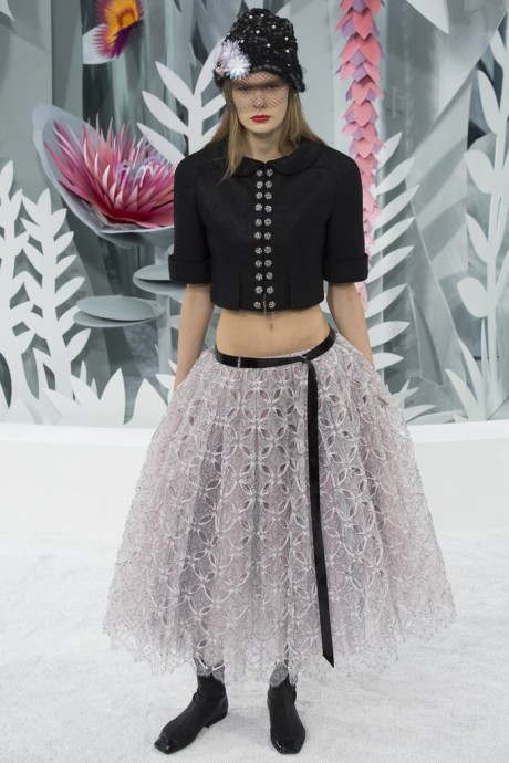 Модели коллекции Chanel Couture