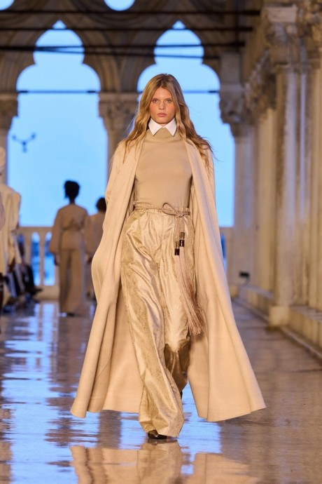Высокая мода Max Mara Resort 2025