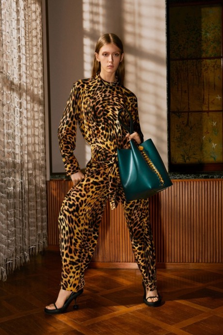 Коллекция Stella McCartney Pre-Fall Осень-Зима 2022/2023