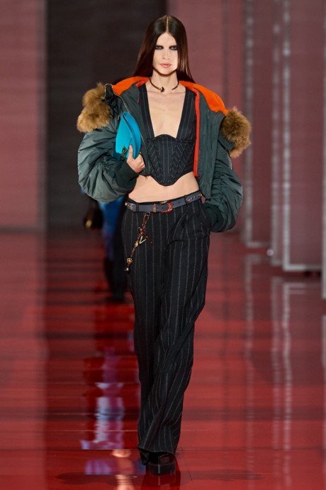 Коллекция Versace Ready-To-Wear Осень-Зима 2022/2023