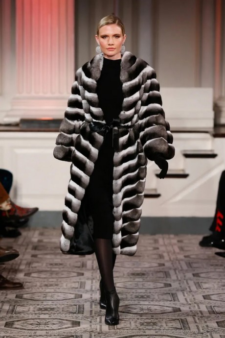 Коллекция Dennis Basso Ready-To-Wear Осень-Зима 2023