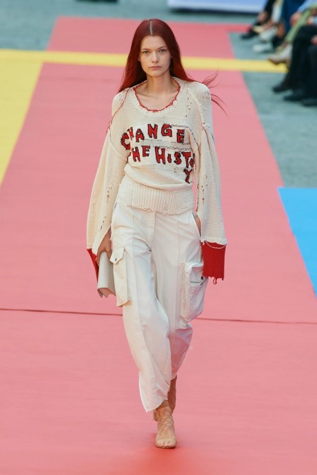 Коллекция Stella McCartney Ready-To-Wear Весна-Лето 2023