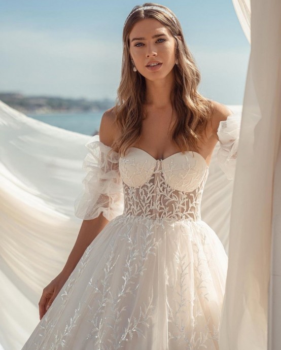 Уникальные свадебные платья