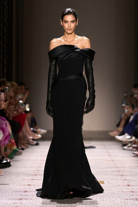 Высокая мода Elie Saab Haute, Couture Fall-Winter 2024/25 Высокая мода Elie Saab Haute, Couture Fall-Winter 2024/25