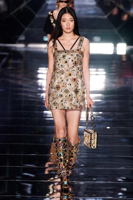 Коллекция Dolce & Gabbana Ready-To-Wear Весна-Лето 2022 Коллекция Dolce & Gabbana Ready-To-Wear Весна-Лето 2022