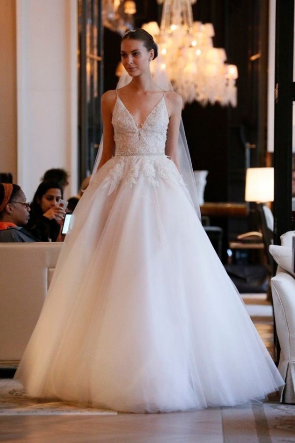Свадебные платья MONIQUE LHUILLIER! Свадебные платья MONIQUE LHUILLIER!