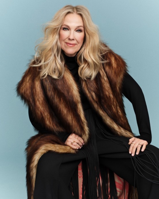 Кэтрин О'Хара (Catherine O'Hara) в фотосессии для журнала Stylist UK (2024) Кэтрин О'Хара (Catherine O'Hara) в фотосессии для журнала Stylist UK (2024)