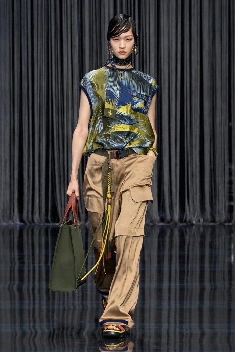Коллекция Ferrari Ready-To-Wear Весна-Лето 2023