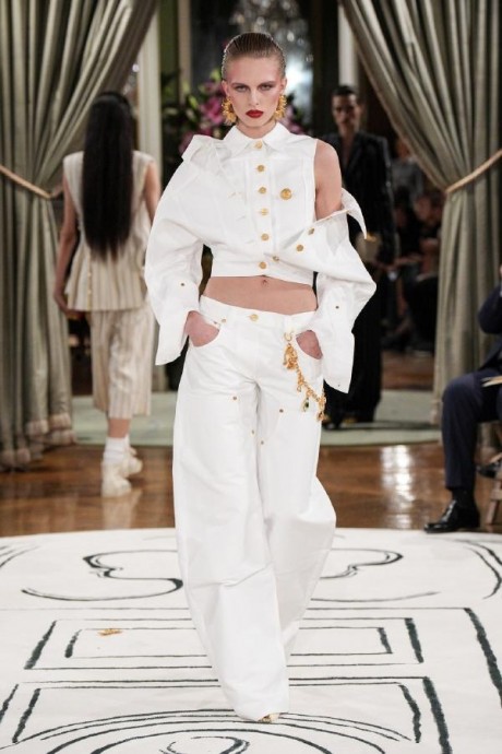 Коллекция Schiaparelli Ready-To-Wear Весна-Лето 2024