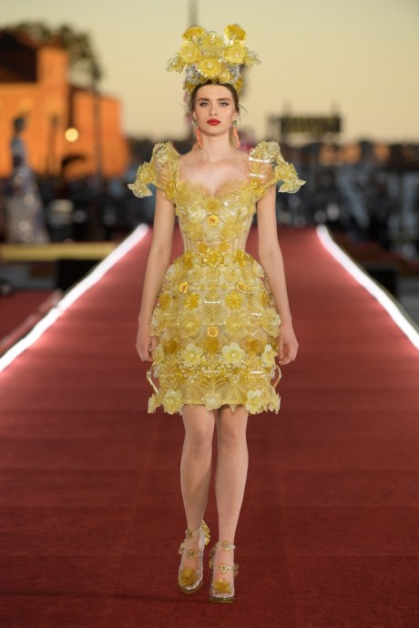 Коллекция Dolce & Gabbana Couture Осень-Зима 2021/2022