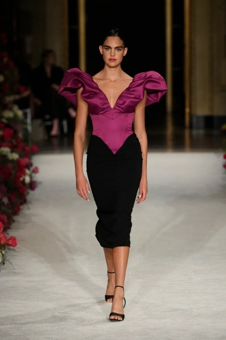 Коллекция Christian Siriano Ready-To-Wear Осень-Зима 2023