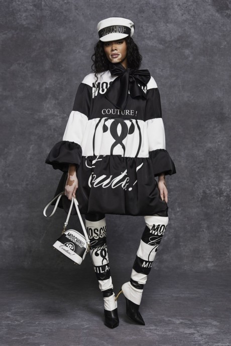 Коллекция Moschino Pre-Fall Осень-Зима 2021/2022