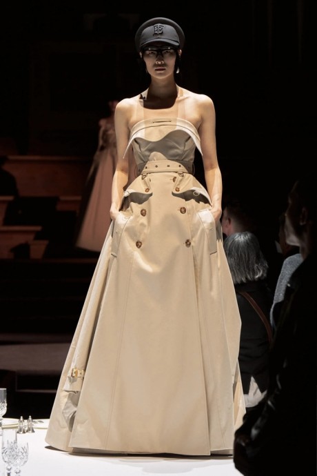 Коллекция Burberry Ready-To-Wear Осень-Зима 2022/2023 Коллекция Burberry Ready-To-Wear Осень-Зима 2022/2023