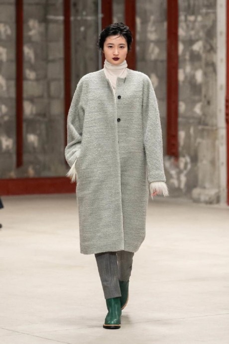 Коллекция Support Surface Ready-To-Wear Осень-Зима 2025-2026