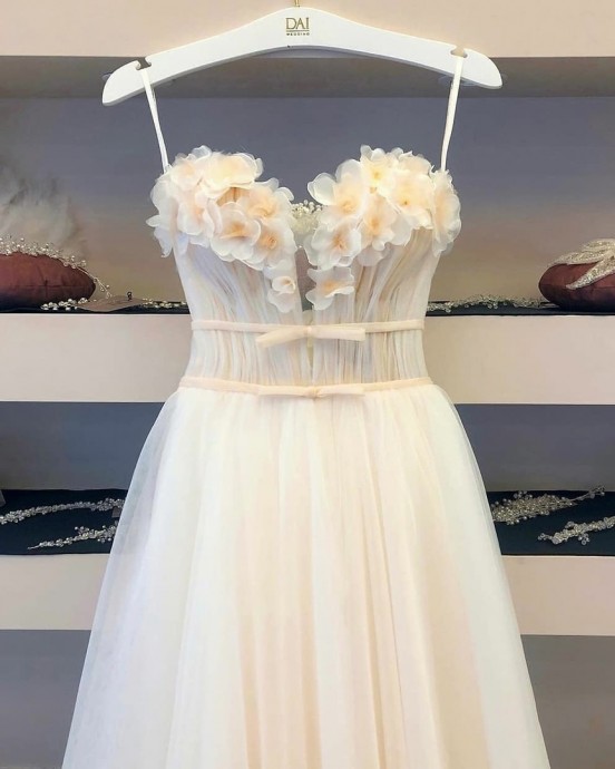 Восхитительная подборка свадебных платьев с интересными деталями
