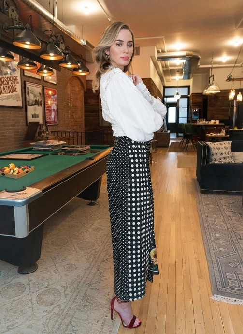 Эмили Блант (Emily Blunt) в фотосессии для Vogue Magazine Эмили Блант (Emily Blunt) в фотосессии для Vogue Magazine