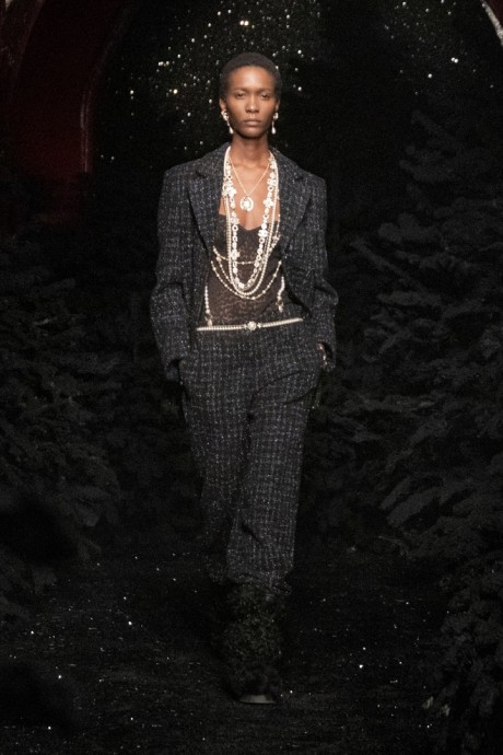 Коллекция Chanel Ready-To-Wear Осень-Зима 2021/2022