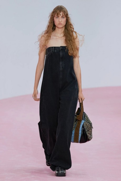 Коллекция Acne Studios Ready-To-Wear Весна-Лето 2023