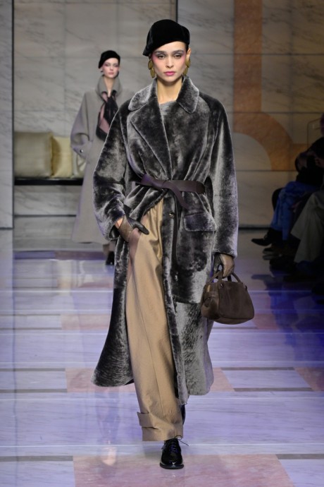 Коллекция Giorgio Armani Ready-To-Wear Осень-Зима 2023 Коллекция Giorgio Armani Ready-To-Wear Осень-Зима 2023