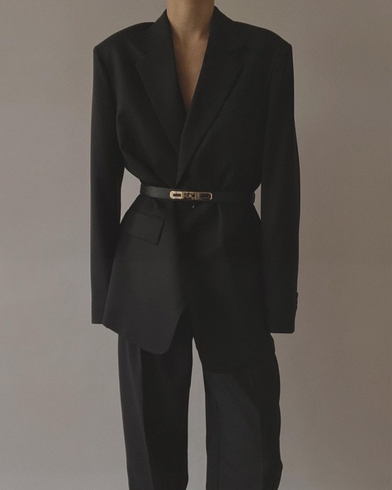 В стиле Total Black