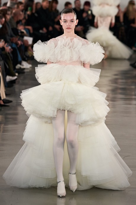 Коллекция Giambattista Valli Ready-To-Wear Осень-Зима 2022/2023