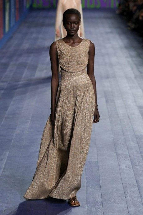 Высокая мода "Christian Dior", Haute Couture Fall-Winter 2024/25 Высокая мода "Christian Dior", Haute Couture Fall-Winter 2024/25