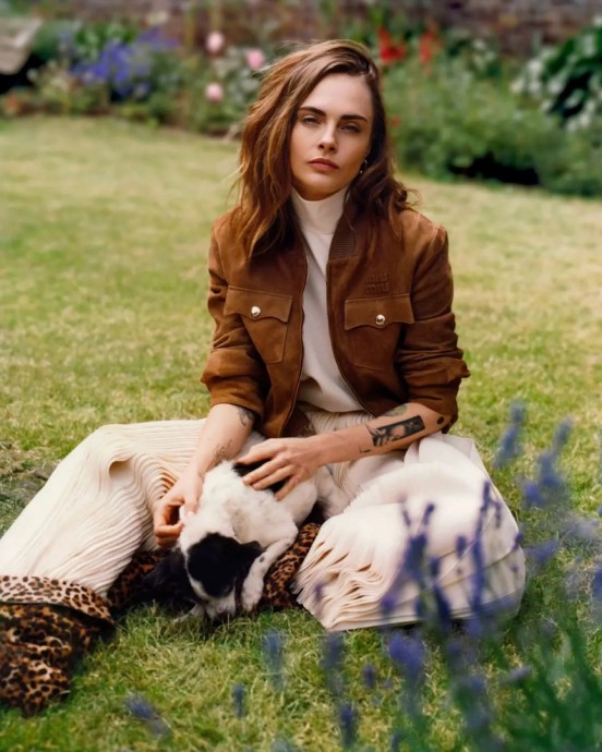 Кара Делевинь (Cara Delevingne) в фотосессии для The Sunday Times (2024) Кара Делевинь (Cara Delevingne) в фотосессии для The Sunday Times (2024)