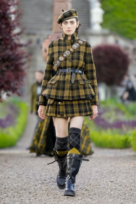 Коллекция Dior Cruise 2025 Fashion Show
