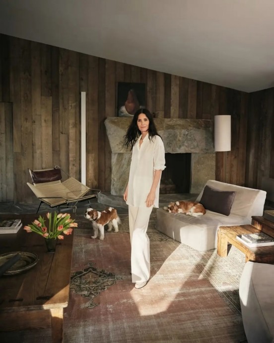Кортни Кокс (Courteney Cox) в фотосессии для журнала How To Spend It (2023) Кортни Кокс (Courteney Cox) в фотосессии для журнала How To Spend It (2023)
