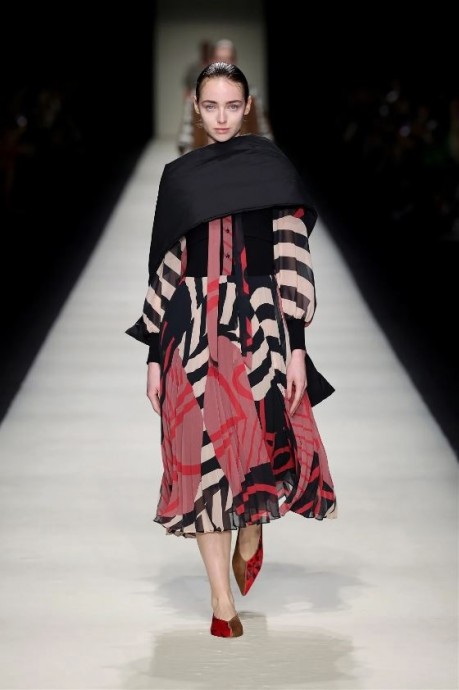 Коллекция Maryling Ready-To-Wear Fall/Winter 2024 Milan Коллекция Maryling Ready-To-Wear Fall/Winter 2024 Milan