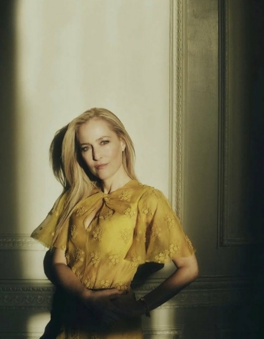 Джиллиан Андерсон (Gillian Anderson) в фотосессии для журнала The Observer (2024) Джиллиан Андерсон (Gillian Anderson) в фотосессии для журнала The Observer (2024)