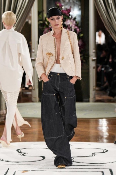 Коллекция Schiaparelli Ready-To-Wear Весна-Лето 2024