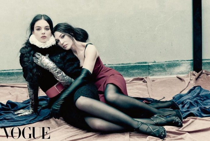 Моника Беллуччи (Monica Bellucci) и Дева Кассель (Deva Cassel) в фотосессии для журнала Vogue Italy