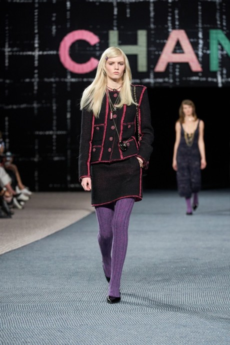 Коллекция Chanel Ready-To-Wear Осень-Зима 2022/2023 Коллекция Chanel Ready-To-Wear Осень-Зима 2022/2023