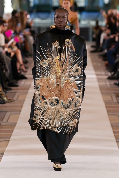 Коллекция Schiaparelli Couture Весна-Лето 2022