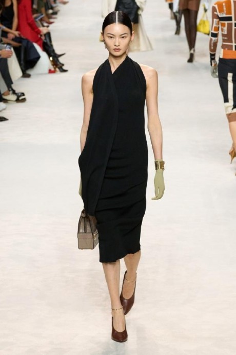 Коллекция Fendi Ready-To-Wear Весна-Лето 2024