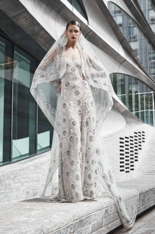 Великолепная коллекция свадебных нарядов от Naeem Khan Великолепная коллекция свадебных нарядов от Naeem Khan